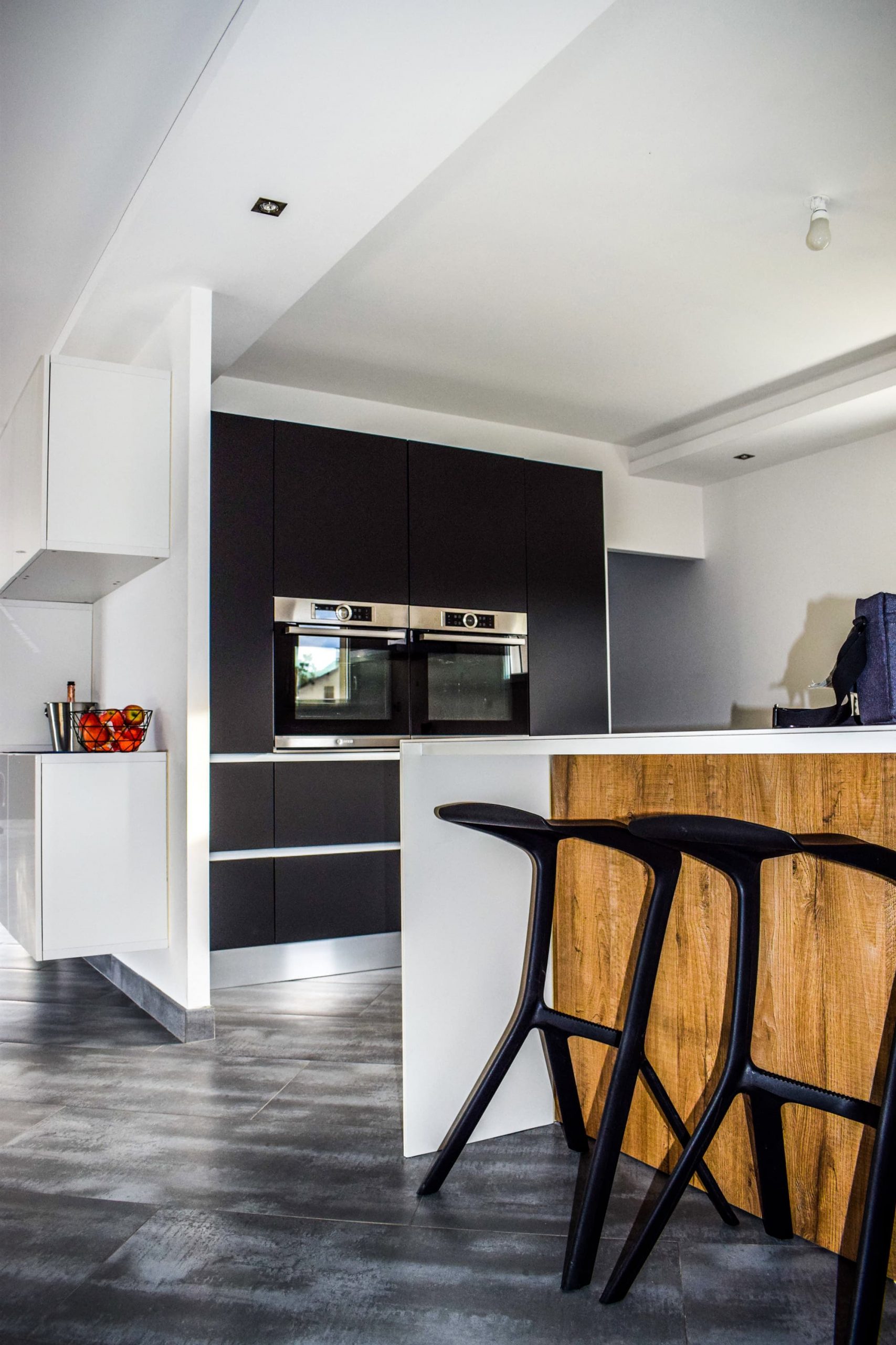 Paint & Finishing condo kitchen